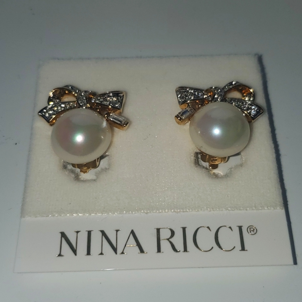 Vintage Nina Ricci Earrings